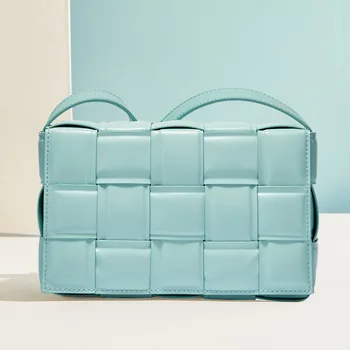 Leather Women's Bag New Pillow Bag In Spring And Summer 2020 Cloud Woven Bag Fashionable One Shoulder Messenger Bag All In One S 
Leather Women's Bag New Pillow Bag In Spring And Summer 2020 Cloud Woven Bag Fashionable One Shoulder Messenger Bag All In One S