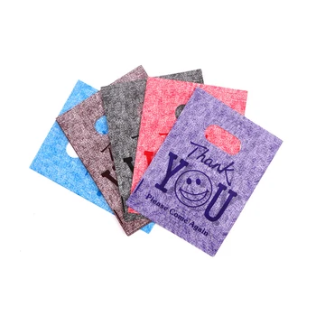 50Pcs/Lot 15x20cm Jewelry Plastic Bag Clothes Storage Bags Gift Bags with Handle Shopping Bag Packaging Wedding Decoration
50Pcs/Lot 15x20cm Jewelry Plastic Bag Clothes Storage Bags Gift Bags with Handle Shopping Bag Packaging Wedding Decoration