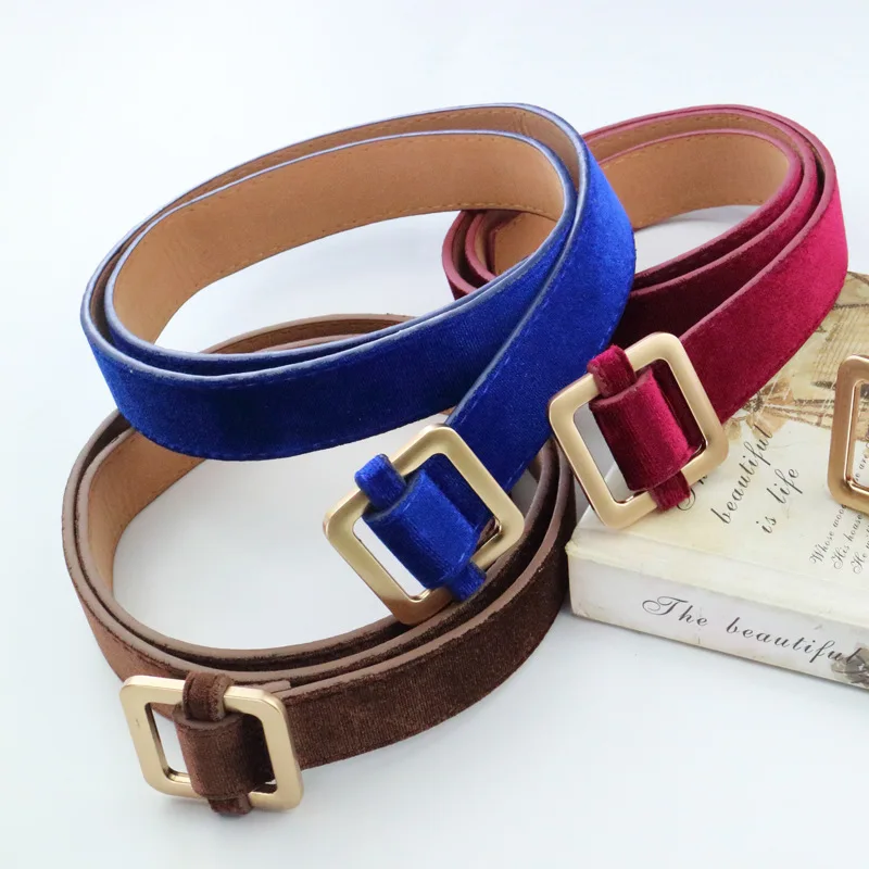 New Ladies Belts Decorative Buckle Gold Velvet Autumn and Winter Belt Velvet Women for Belt Party Black Flannel Ceinture
New Ladies Belts Decorative Buckle Gold Velvet Autumn and Winter Belt Velvet Women for Belt Party Black Flannel Ceinture