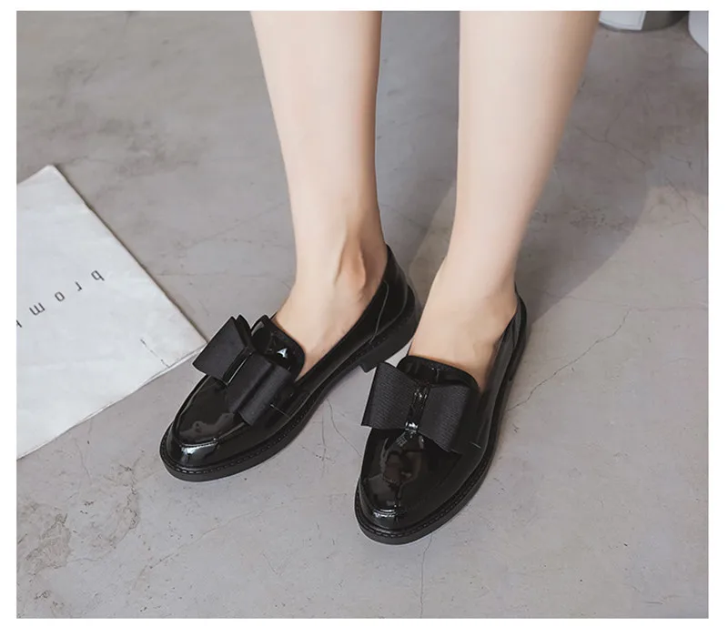 2020 Spring Summer New Patent Leather Oxford Shoes For Woman British Female Black Flats Brogues Shoes Bow Loafers Women`s Shoes (8)