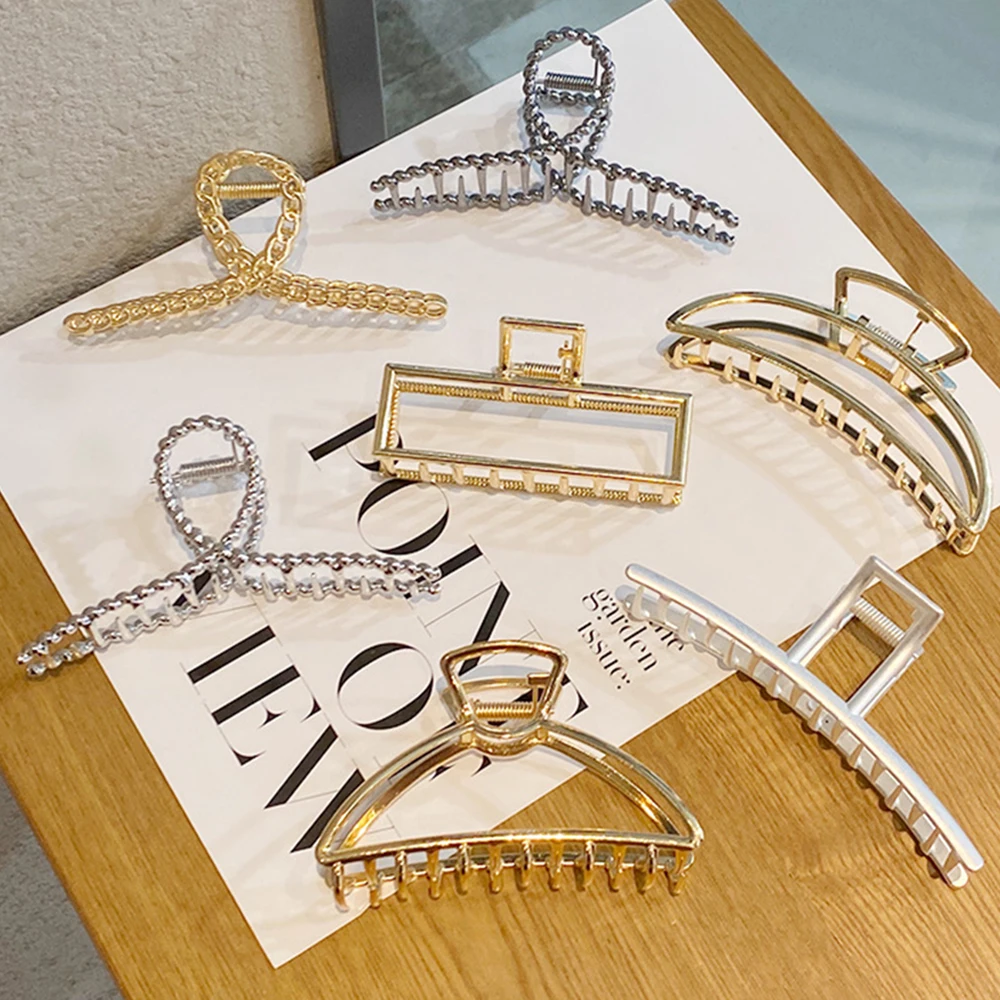 Woman Girls Metal Hair Claws Hair Accessories Chic Barrettes Hair Clips Hairpins Ladies Hairgrip Ornaments Crab Claws
Woman Girls Metal Hair Claws Hair Accessories Chic Barrettes Hair Clips Hairpins Ladies Hairgrip Ornaments Crab Claws