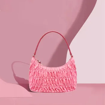 2020 Women Bag Spring and Summer Luxury Design Pleated Armpit Bag Nylon Shoulder Handbag Underarm Bag Half Moon Dumpling Bag 
2020 Women Bag Spring and Summer Luxury Design Pleated Armpit Bag Nylon Shoulder Handbag Underarm Bag Half Moon Dumpling Bag