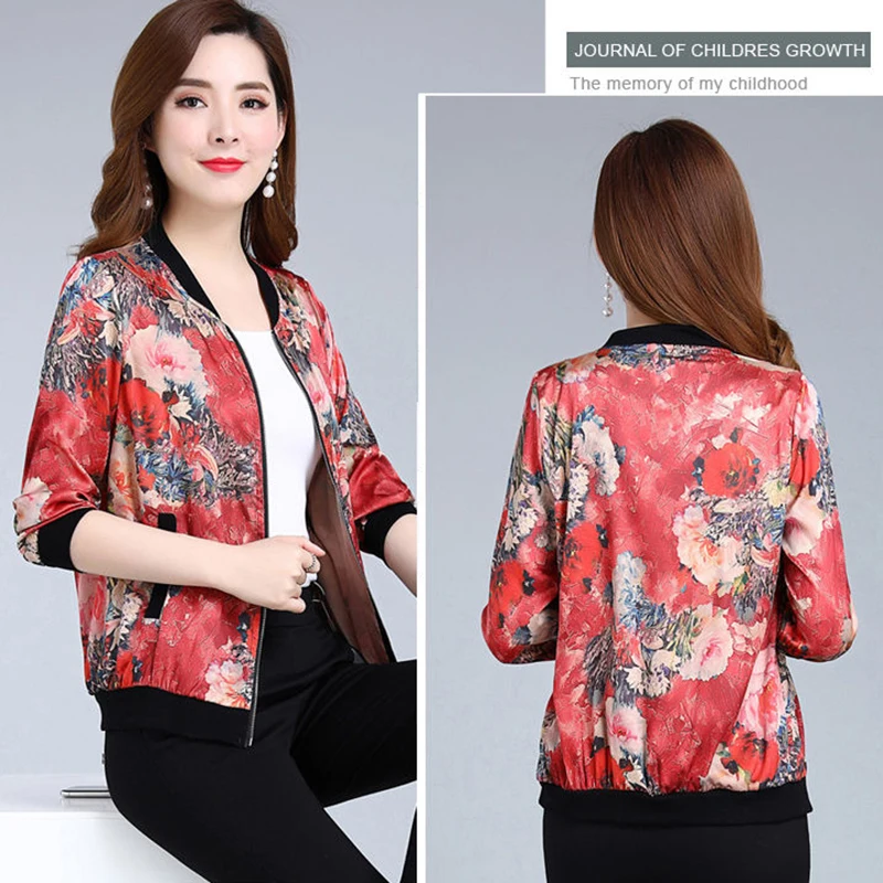 Vintage Ethnic Floral Print Short Style Bomber Jacket Women Coat 2019 Fashion V Neck Long Sleeve Lady Outerwear Casual Chic Tops
Vintage Ethnic Floral Print Short Style Bomber Jacket Women Coat 2019 Fashion V Neck Long Sleeve Lady Outerwear Casual Chic Tops