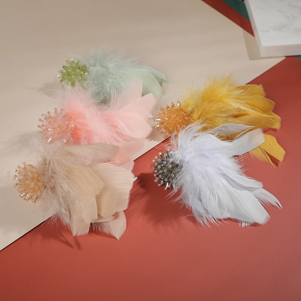 Women Fashion Hanging Feather Earrings Charm Crystal Large Statement Dangle Earring Light Weight Feather Jewelry
Women Fashion Hanging Feather Earrings Charm Crystal Large Statement Dangle Earring Light Weight Feather Jewelry