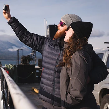 LASPERAL 2020 Hot Fashion Hooded Winter Coat Men Thick Warm Mens Winter Jacket Windproof Father's Gift Parka
LASPERAL 2020 Hot Fashion Hooded Winter Coat Men Thick Warm Mens Winter Jacket Windproof Father's Gift Parka