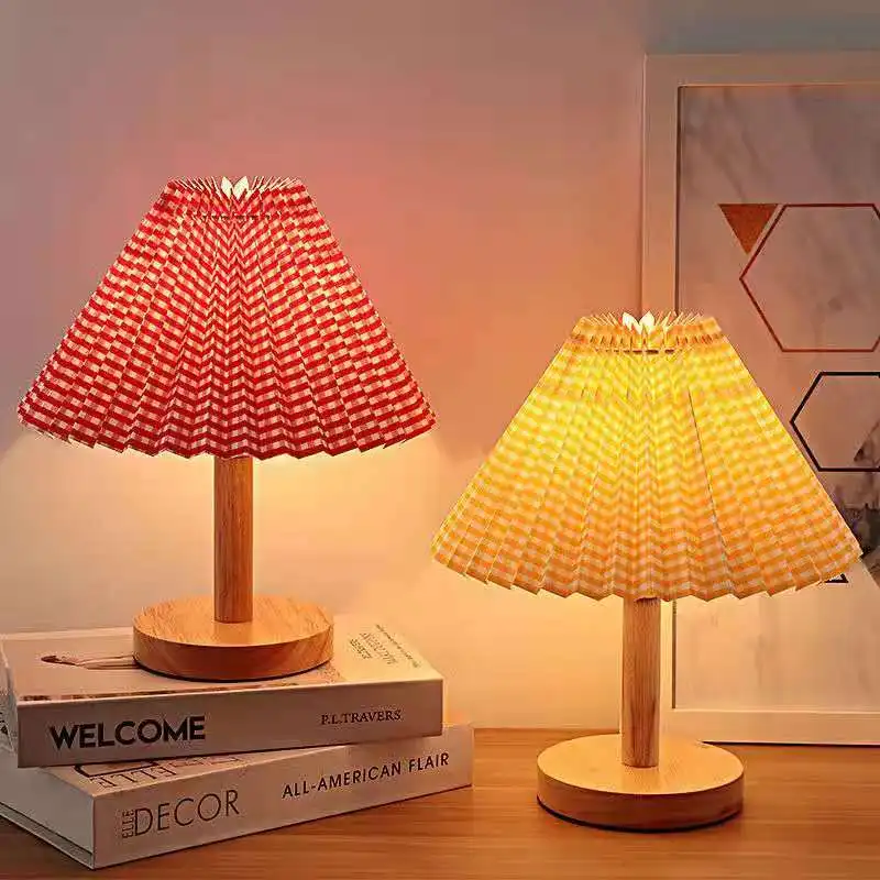 Simple Retro Pleated LED Night Light Solid Wood USB Remote Control DeskTable Lamp Umberall Bedside Shape Bedroom Decoration
Simple Retro Pleated LED Night Light Solid Wood USB Remote Control DeskTable Lamp Umberall Bedside Shape Bedroom Decoration