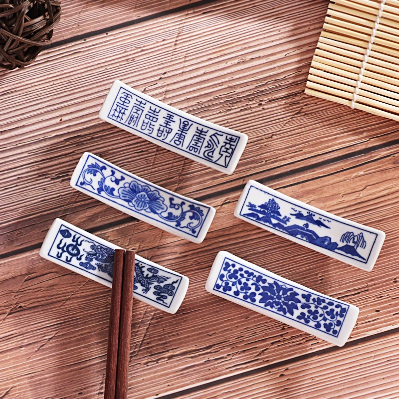 2 Pcs Chinese Style Ceramic Chopsticks Rest Stand Blue and White Porcelain Pattern Pillow Chopsticks Rack Holder Fork Tableware
2 Pcs Chinese Style Ceramic Chopsticks Rest Stand Blue and White Porcelain Pattern Pillow Chopsticks Rack Holder Fork Tableware
