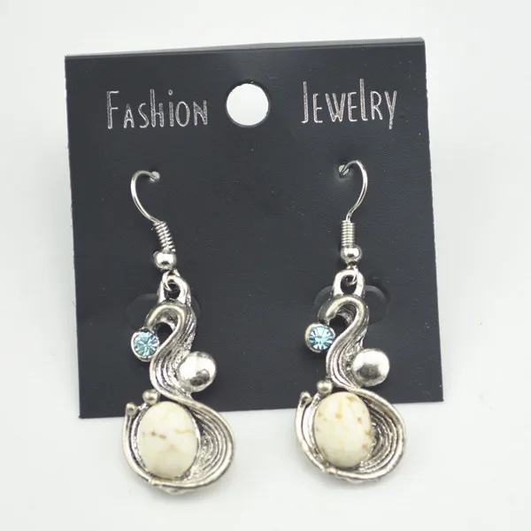 NEW03-16---Oval Beige stoneStone Dangle Earring 1 Pair Gift Jewelry Vintage Look Antique Silver Wholesaler Price
NEW03-16---Oval Beige stoneStone Dangle Earring 1 Pair Gift Jewelry Vintage Look Antique Silver Wholesaler Price