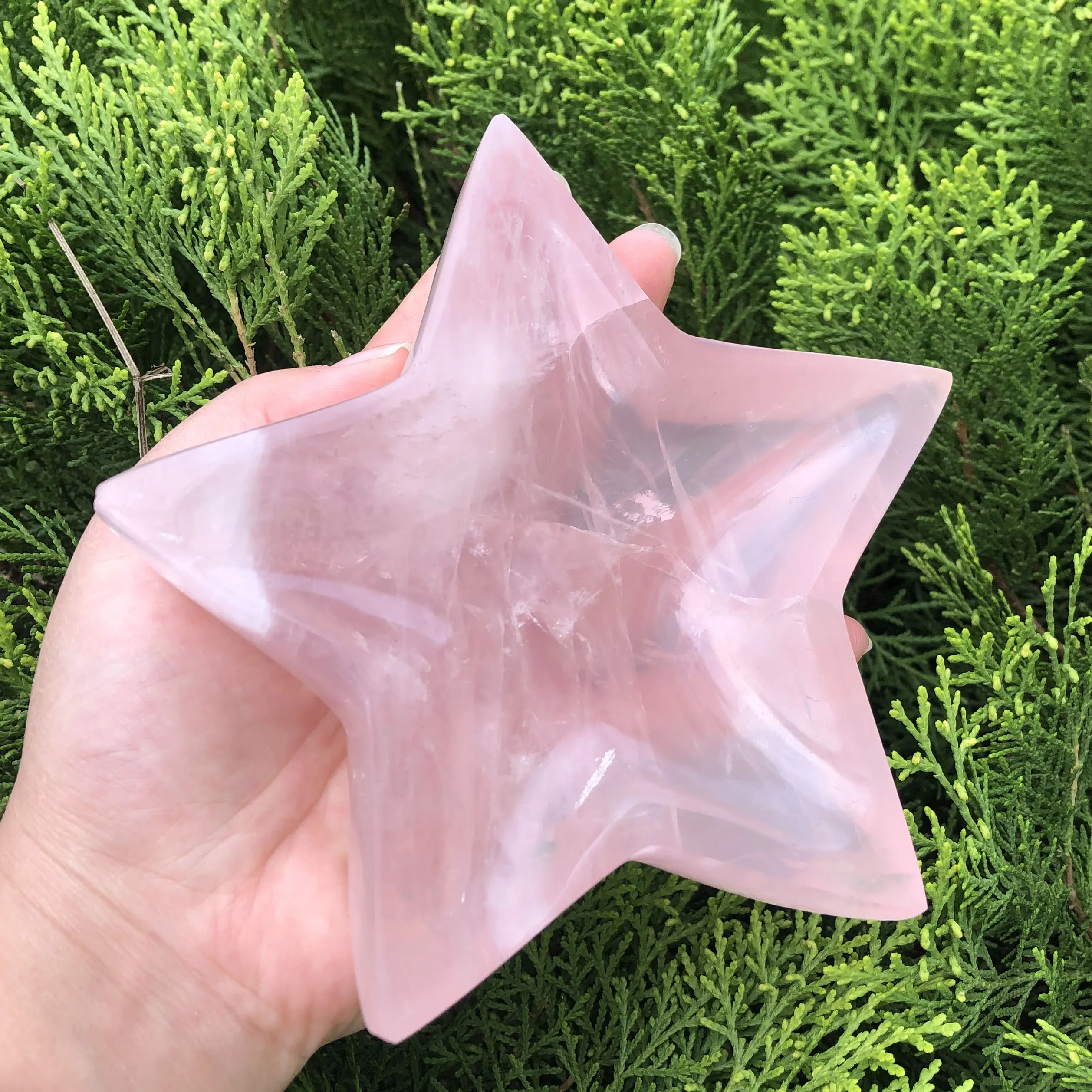 Natural Rose Quartz Star Shape Crystal Bowl Hand Carved Rough Stone Healing Gemstone Home Decor
Natural Rose Quartz Star Shape Crystal Bowl Hand Carved Rough Stone Healing Gemstone Home Decor