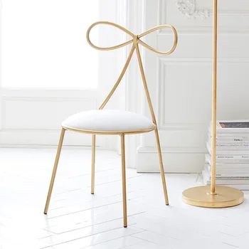 Quality Metal Chair Fashion Nordic Bar Leisure Stool Modern Make Up Chair Dining Chair with Bow Shape Backrest with Foam Sponge
Quality Metal Chair Fashion Nordic Bar Leisure Stool Modern Make Up Chair Dining Chair with Bow Shape Backrest with Foam Sponge