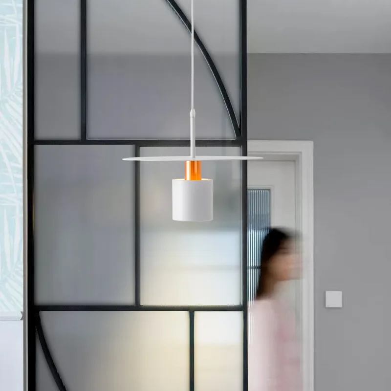 Danish Chandelier Restaurant Lamp Nordic Simple Modern Metal Creative Ins Bar Restaurant Bedroom Bedside Small Chandelier
Danish Chandelier Restaurant Lamp Nordic Simple Modern Metal Creative Ins Bar Restaurant Bedroom Bedside Small Chandelier