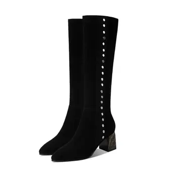 Suede leather Women knee high boots 2020 Winter poined Toe Slim Long ladies boots rivets Party Wedding High Heels Shoes Woman 
Suede leather Women knee high boots 2020 Winter poined Toe Slim Long ladies boots rivets Party Wedding High Heels Shoes Woman