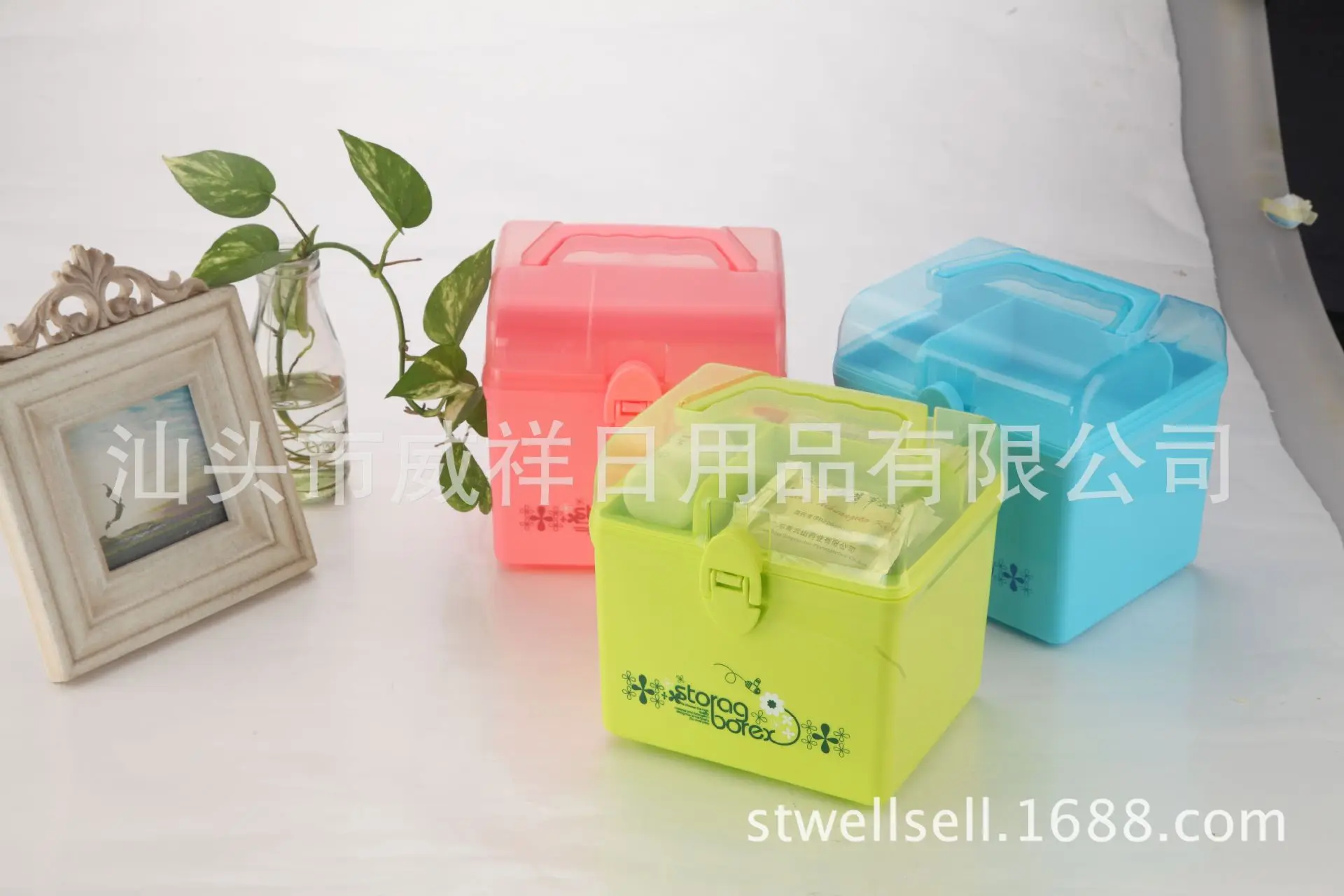 Youran Fashion Hand Portable Small Storage Cosmetic Case Multi-Purpose Home Medicine Storage Box
Youran Fashion Hand Portable Small Storage Cosmetic Case Multi-Purpose Home Medicine Storage Box