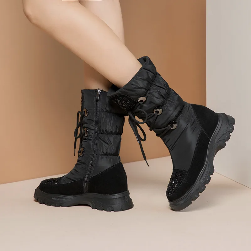 2E0A3128