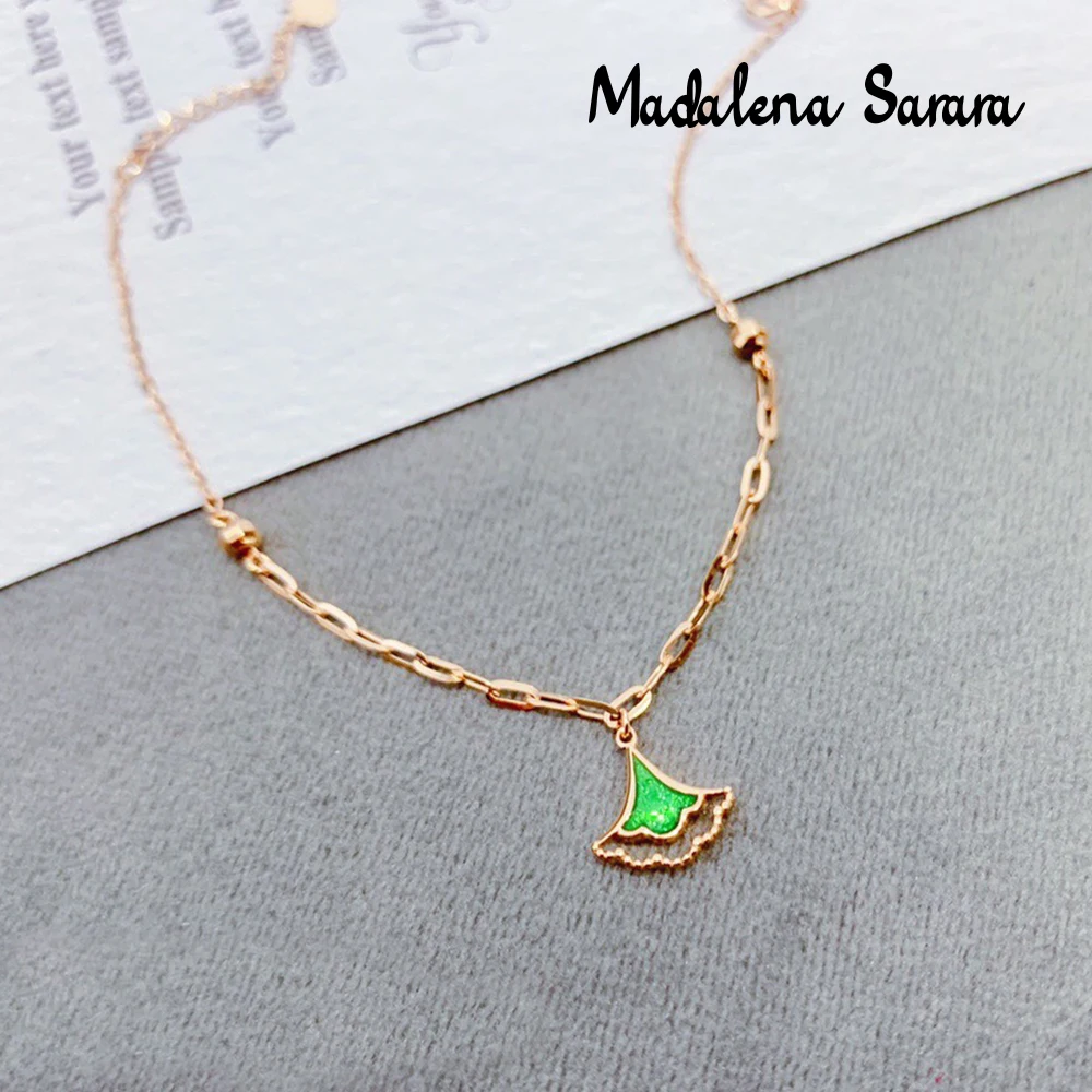 MADALENA SARARA 18k Gold Women Bracelet Gingle Leaf Style Handmade Natural Drop Oil Pendant High Quality Square Link Chain
MADALENA SARARA 18k Gold Women Bracelet Gingle Leaf Style Handmade Natural Drop Oil Pendant High Quality Square Link Chain