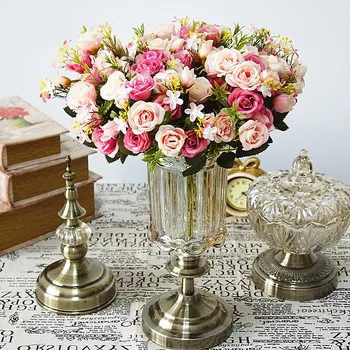 Simulation Small Bunch European Princess Little Rose Home Photography Wedding Flower Diy Material Simulation Fake Flower
Simulation Small Bunch European Princess Little Rose Home Photography Wedding Flower Diy Material Simulation Fake Flower