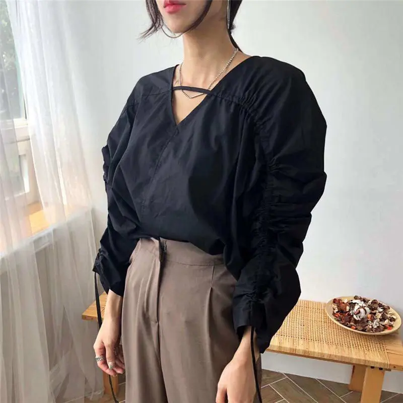 Alien Kitty OL Solid Drawstring V-neck 2020 Sweet Chic Streetwear Girls Brief High Quality Shirts Women Cute All Match Blouses
Alien Kitty OL Solid Drawstring V-neck 2020 Sweet Chic Streetwear Girls Brief High Quality Shirts Women Cute All Match Blouses
