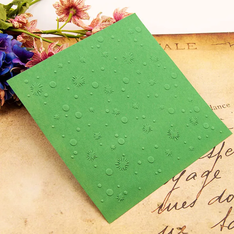 Dot Embossing folders Plastic For Scrapbooking DIY New design Template Fondant Cake Photo Album Card Making Decoration supplies
Dot Embossing folders Plastic For Scrapbooking DIY New design Template Fondant Cake Photo Album Card Making Decoration supplies