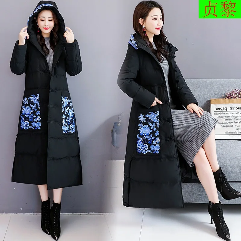 2018 Ethnic-Style Embroidered down Feather Cotton Overcoat Mid-length over-the-Knee Chinese-style Frog Retro Hooded Cotton-padde
2018 Ethnic-Style Embroidered down Feather Cotton Overcoat Mid-length over-the-Knee Chinese-style Frog Retro Hooded Cotton-padde