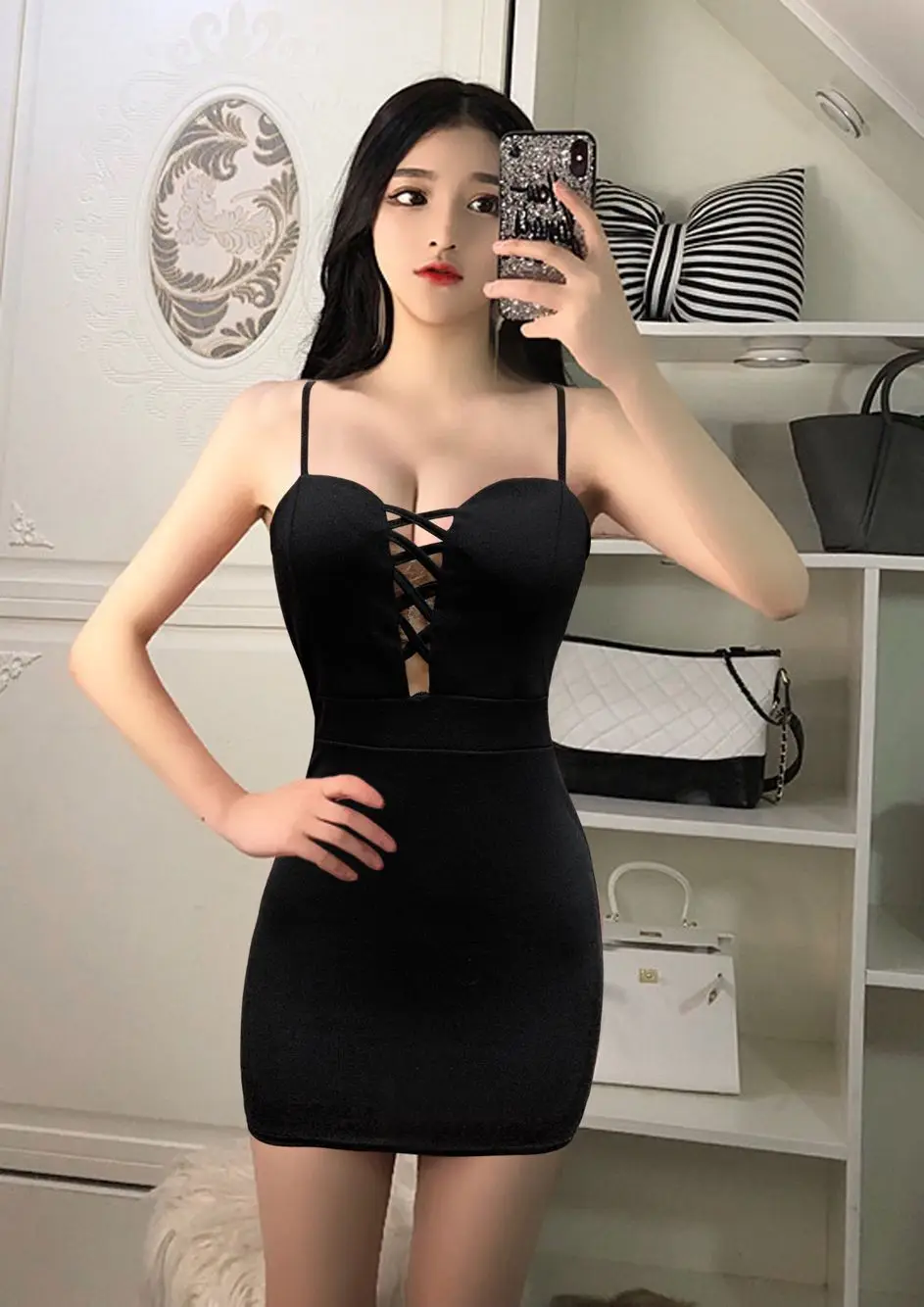 2019 new Korean version of the low-cut bag hip slimming nightclub sexy strap dress Zippers Knee-Length Regular
2019 new Korean version of the low-cut bag hip slimming nightclub sexy strap dress Zippers Knee-Length Regular
