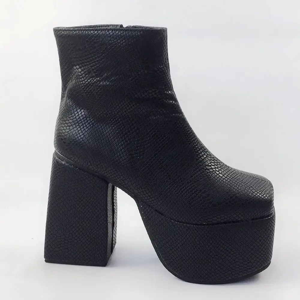 Moraima Snc Fashion Strange Heels Woman Boots Black Snakeskin Leather Thick Heels Riding Boots Punk Style Square Toe Ankle Boots
Moraima Snc Fashion Strange Heels Woman Boots Black Snakeskin Leather Thick Heels Riding Boots Punk Style Square Toe Ankle Boots