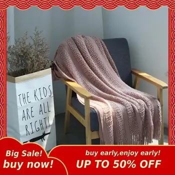 Knitted Reticulated Tasseled Air Conditioning Sofa Blanket home decorative blankets Super Soft Warm Multi Color
Knitted Reticulated Tasseled Air Conditioning Sofa Blanket home decorative blankets Super Soft Warm Multi Color