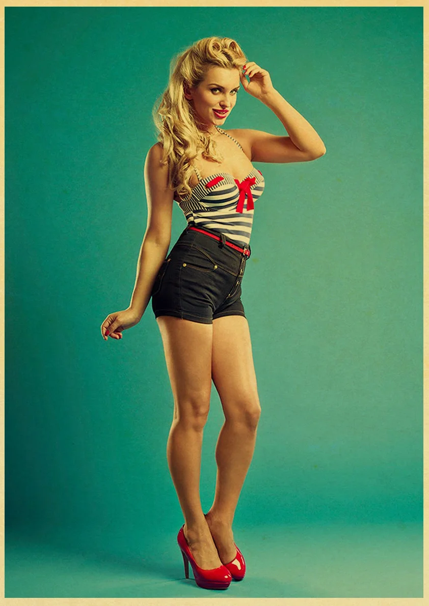 Yalangoch ayollarning etaklari ostidagi fotosuratlari