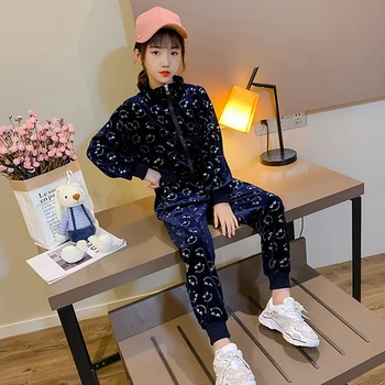 Autumn Winter Girls and Boys Clothes 2 Pieces Casual Sets Gold Velvet Tracksuit for Girls Sport Suits Kids Clothes Children Set
Autumn Winter Girls and Boys Clothes 2 Pieces Casual Sets Gold Velvet Tracksuit for Girls Sport Suits Kids Clothes Children Set