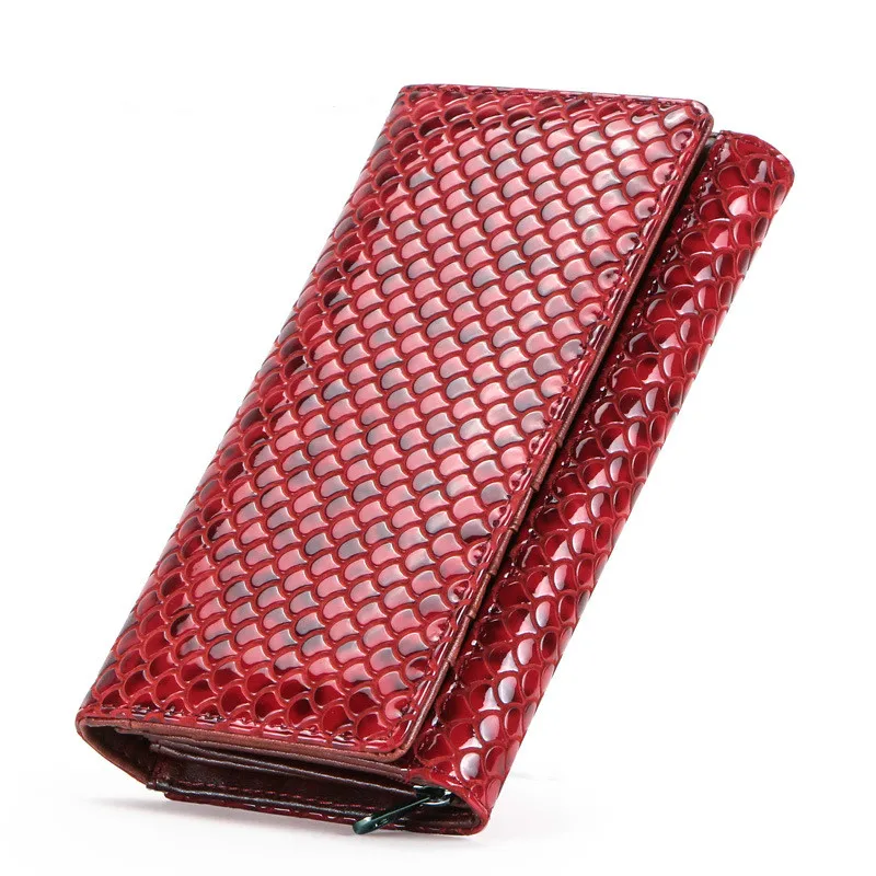 Women's wallets, leather, multi-functional women's handbags, leisure embossed women's image bags.
Women's wallets, leather, multi-functional women's handbags, leisure embossed women's image bags.