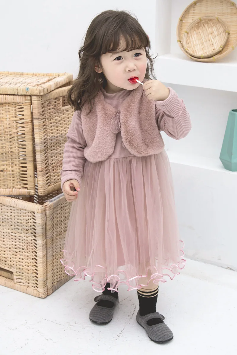 INS Graceful Girls Princess Skirt Small Wave Dress Pink with Fleece Lining Formal Dress Children Shirt Autumn And Winter
INS Graceful Girls Princess Skirt Small Wave Dress Pink with Fleece Lining Formal Dress Children Shirt Autumn And Winter