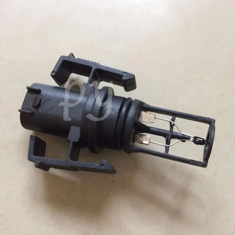 For Mercedes Temperature Sensor B-CLASS 245 0061538028 Intake Air Pressure W210 A0005422818 0061532028 2 Pin Connector W204 VITO
For Mercedes Temperature Sensor B-CLASS 245 0061538028 Intake Air Pressure W210 A0005422818 0061532028 2 Pin Connector W204 VITO