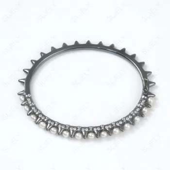 Baoyocn Fashion Rock S925 Sterling Silver Yellow Gold Color Spike Rivet Bangle with Pearls Zirconia Bracelet Women Jewelry Gift 
Baoyocn Fashion Rock S925 Sterling Silver Yellow Gold Color Spike Rivet Bangle with Pearls Zirconia Bracelet Women Jewelry Gift