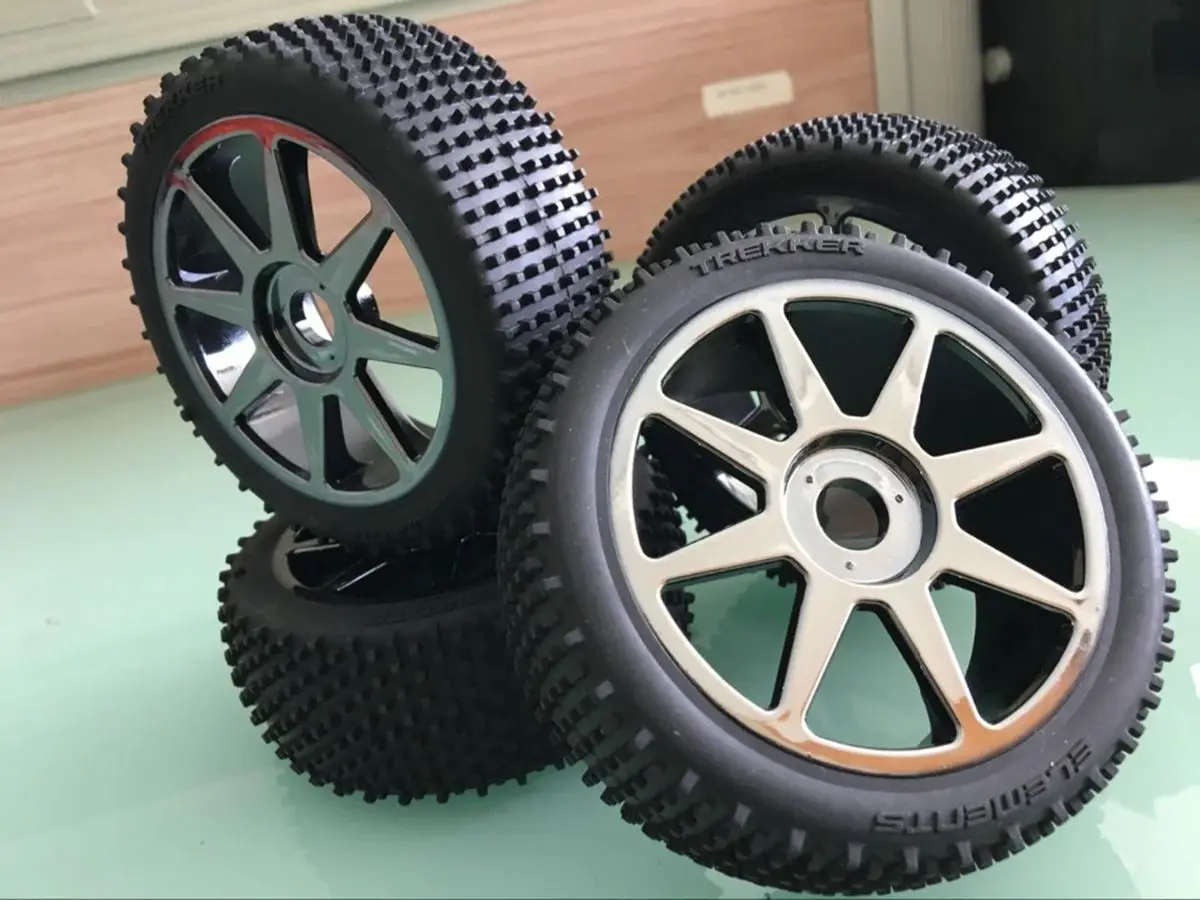R/C Model 1/8 Buggy Tire set For LOUISE 1:8 off-road tire 17MM adapter 4pcs | Игрушки и хобби