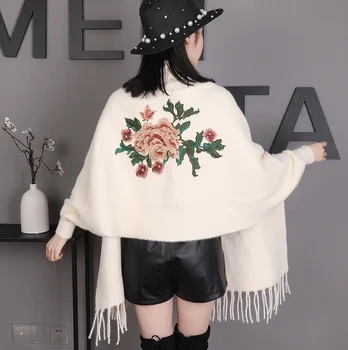 Beige Women Soft Pashmina Cape Scraves Embroidery Flower Shawl Echarpes Tassels Mujer Bufanda Long Tippet Muffler Pallium
Beige Women Soft Pashmina Cape Scraves Embroidery Flower Shawl Echarpes Tassels Mujer Bufanda Long Tippet Muffler Pallium