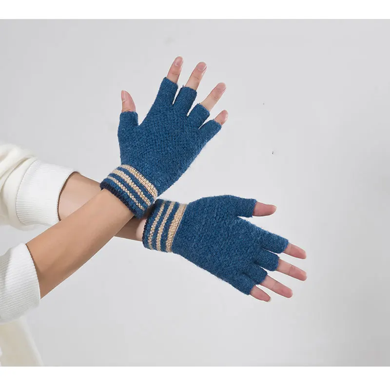 M MISM New Winter Warm Knitted Fingerless Winter Gloves For Women Wool Velvet Thickened Full Fingers Screen Sense Unisex Mittens 
M MISM New Winter Warm Knitted Fingerless Winter Gloves For Women Wool Velvet Thickened Full Fingers Screen Sense Unisex Mittens