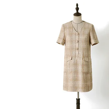 brand designer 2019 summer women buttons v-neck short sleeve tweed dresses elegant plaid weave dress camel y362 
brand designer 2019 summer women buttons v-neck short sleeve tweed dresses elegant plaid weave dress camel y362