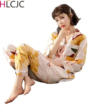 2020 New Spring Satin Cotton Women's Pajamas Sets Flower Print Luxury Female 2 Pieces Long Sleeve + Trousers Nighties Sleepwear
2020 New Spring Satin Cotton Women's Pajamas Sets Flower Print Luxury Female 2 Pieces Long Sleeve + Trousers Nighties Sleepwear
