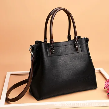 2020 New Single Shoulder Messenger Bag Layered Multi-Function Casual Middle-aged Mother Bag Portable Big Bag
2020 New Single Shoulder Messenger Bag Layered Multi-Function Casual Middle-aged Mother Bag Portable Big Bag