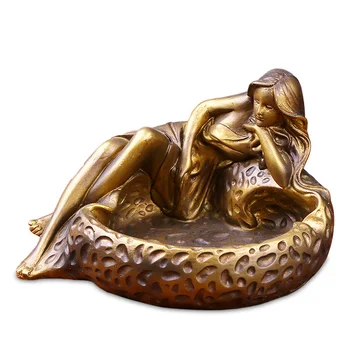 Sexy Beauty Ashtray Vintage Figurines For Home Decoration Accessories Creative Portable Ashtray Desktop Decor Ornament Crafts
Sexy Beauty Ashtray Vintage Figurines For Home Decoration Accessories Creative Portable Ashtray Desktop Decor Ornament Crafts