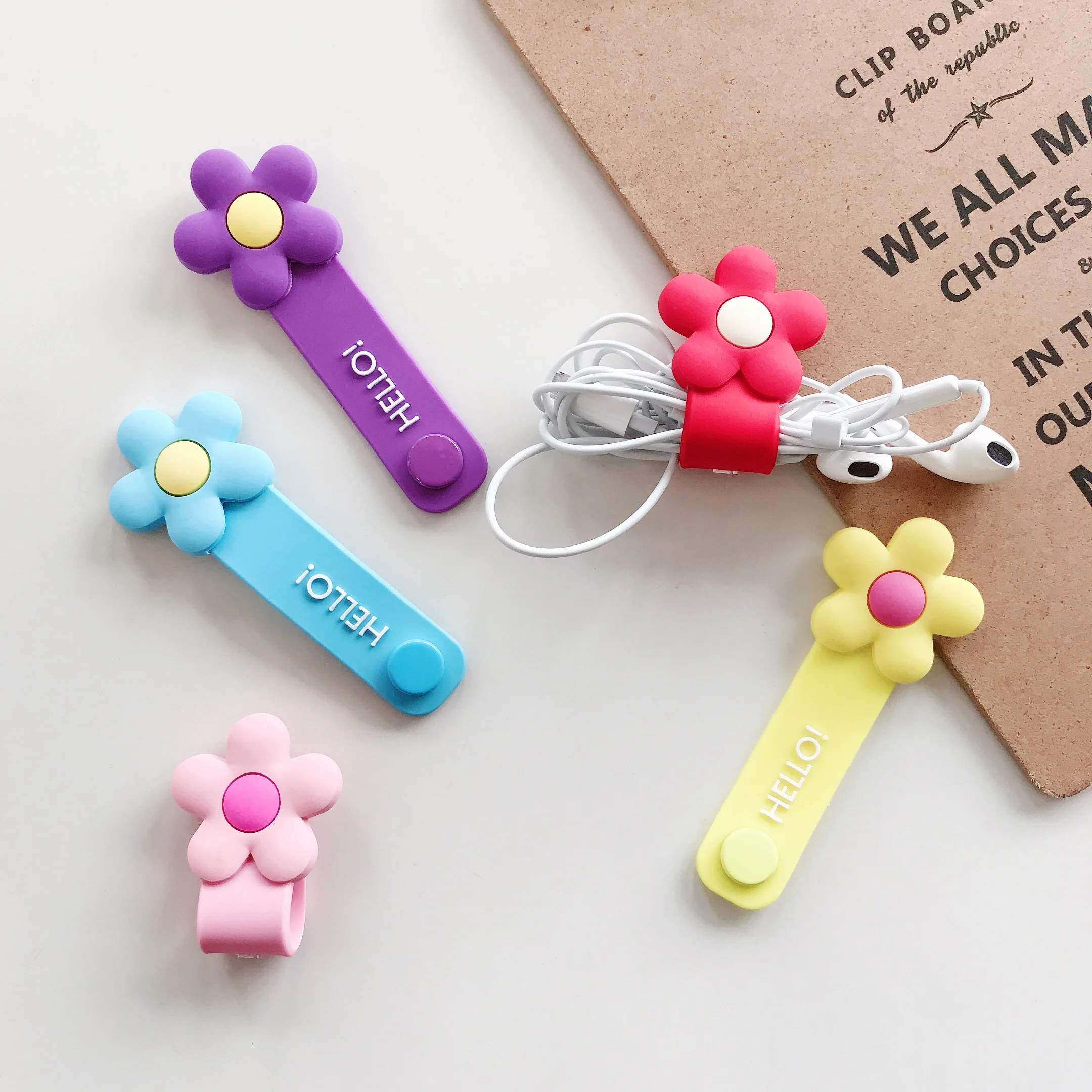Flowers Pattern Data Line Cord Cable Winder For iPhone Samsung USB Charging Cable Earphone Wire Organizer
Flowers Pattern Data Line Cord Cable Winder For iPhone Samsung USB Charging Cable Earphone Wire Organizer