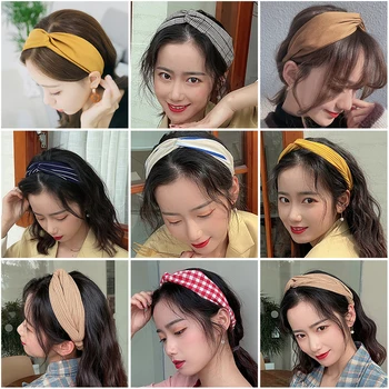 Women Summer Autumn Suede Headband Vintage Cross Knot Elastic Hair Bands Soft Solid Girls Hairband Hair Accessories
Women Summer Autumn Suede Headband Vintage Cross Knot Elastic Hair Bands Soft Solid Girls Hairband Hair Accessories