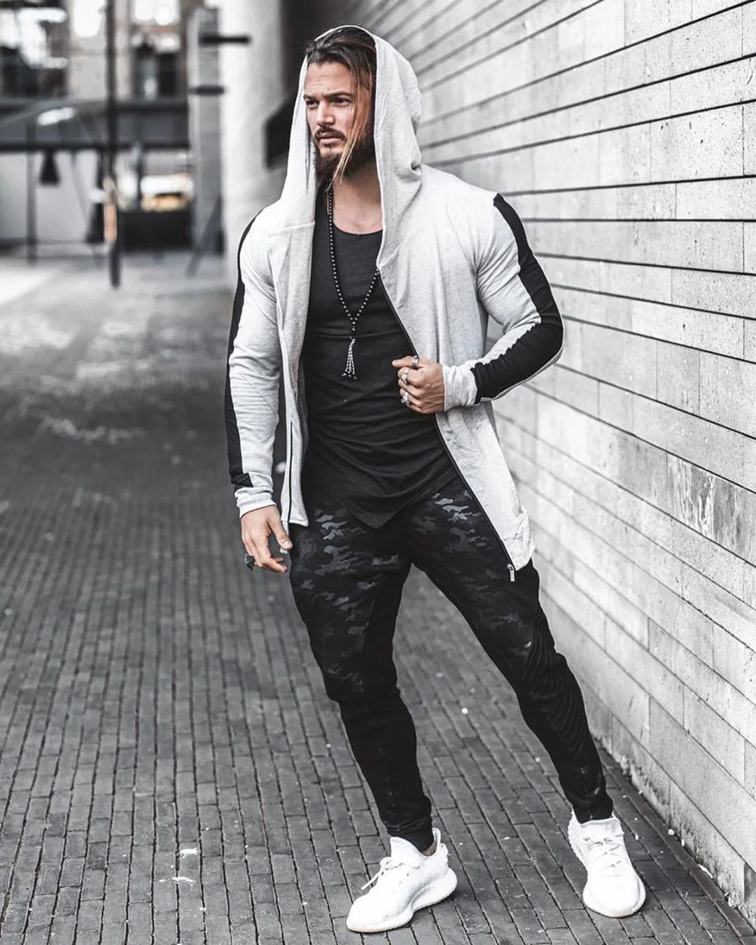 Muscle Brother Autumn Europe And America New Style Casual Fashion & Sports Hoodie Men Outdoor Running Fitness Hooded Coat 
Muscle Brother Autumn Europe And America New Style Casual Fashion & Sports Hoodie Men Outdoor Running Fitness Hooded Coat