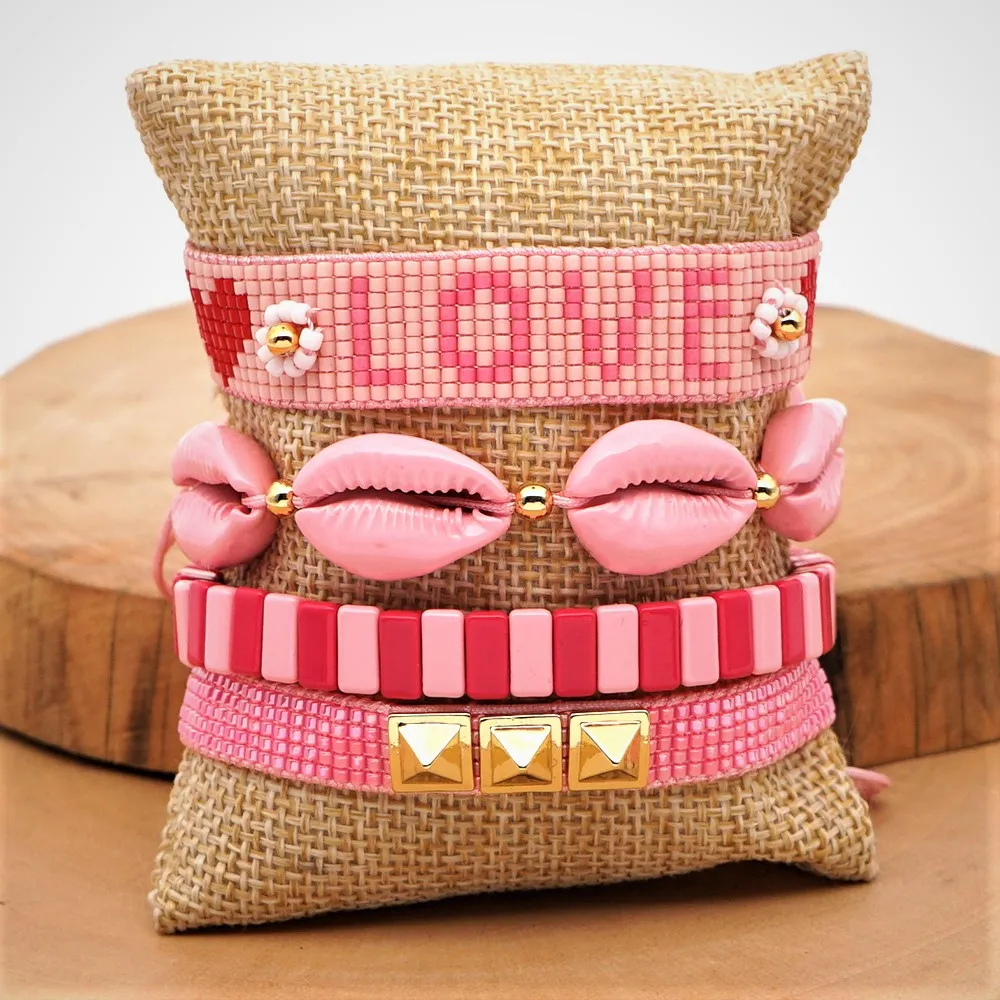 Go2boho Enamel Tile Bracelet Love Pulseras Mujer Moda 2019 MIYUKI Heart Bracelets Jewelry Women Bileklik Boho Pink Shell Armband
Go2boho Enamel Tile Bracelet Love Pulseras Mujer Moda 2019 MIYUKI Heart Bracelets Jewelry Women Bileklik Boho Pink Shell Armband