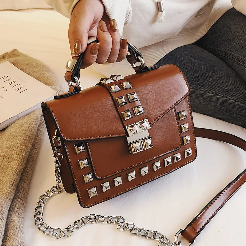 2020 New Korean Style Chain Diamond Rivets Contrast Color Portable Shoulder Bag Fashion All-Match Crossbody Women's Bag
2020 New Korean Style Chain Diamond Rivets Contrast Color Portable Shoulder Bag Fashion All-Match Crossbody Women's Bag
