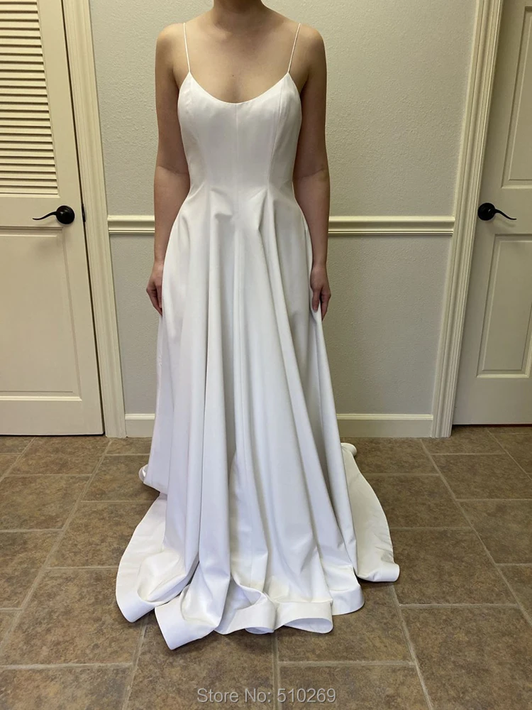 A Line Wedding Dresses Scoop Spaghetti Straps Pockets Backless Bridal Gowns Custom Made Robe De Mariage Vestido De Noiva
A Line Wedding Dresses Scoop Spaghetti Straps Pockets Backless Bridal Gowns Custom Made Robe De Mariage Vestido De Noiva