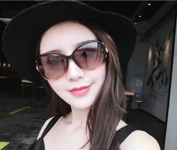 2020 New Style Hot Selling Fan Bingbing Celebrity Style Women's Big Box-Style Sun Glasses UV-Protection Sunglasses
2020 New Style Hot Selling Fan Bingbing Celebrity Style Women's Big Box-Style Sun Glasses UV-Protection Sunglasses