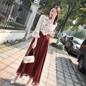 Girl Floral Lapel Shirt Women Flare Sleeve Solid Color Loose Lace Up Fringe Draped Skirt Two Piece Set Female 2020 Spring Summer 
Girl Floral Lapel Shirt Women Flare Sleeve Solid Color Loose Lace Up Fringe Draped Skirt Two Piece Set Female 2020 Spring Summer