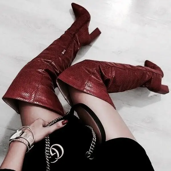 Red Python Leather Thigh High Boots Chunky Heel Pointed Toe Over The Knee Wide Calf Boots Women 2019 Square Heels Runway Boot
Red Python Leather Thigh High Boots Chunky Heel Pointed Toe Over The Knee Wide Calf Boots Women 2019 Square Heels Runway Boot