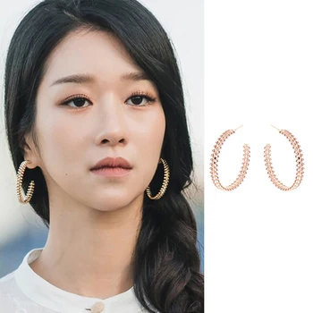 New Korean TV Star Simple Metal Hoop Earrings for Women Geometric Gear Shape Big Earrings Round Party Jewelry Gift Wholesale
New Korean TV Star Simple Metal Hoop Earrings for Women Geometric Gear Shape Big Earrings Round Party Jewelry Gift Wholesale