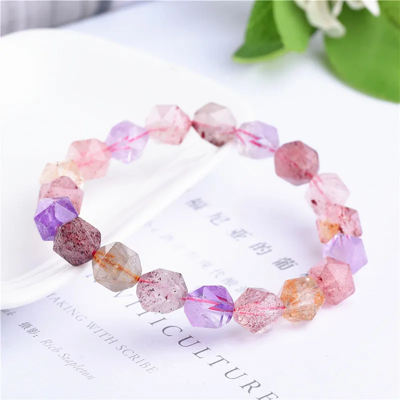 

Natural Red Strawberry Quartz Super 7 Rutilated Quartz Bracelet 8mm 10mm Woman Clear Oval Beads Stretch AAAAA